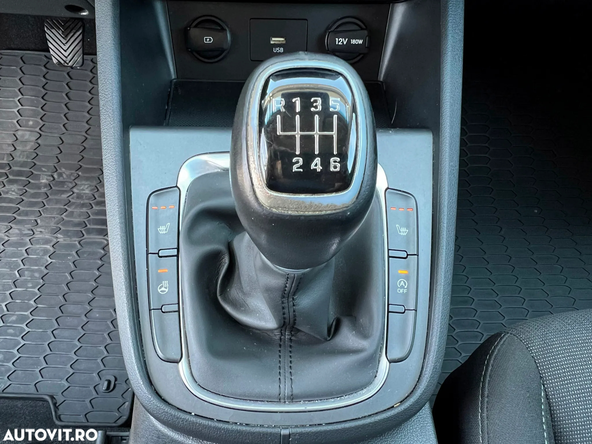 Hyundai KONA 1.0 T-GDI 120 CP 6MT 2WD Highway - 16