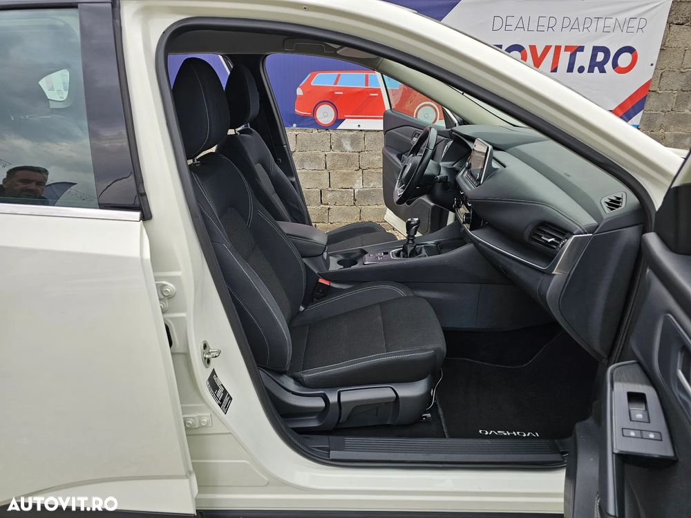 Nissan Qashqai 1.3 DIG-T MHEV Tekna - 30