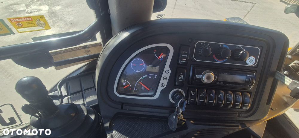 JCB 4CX - 5