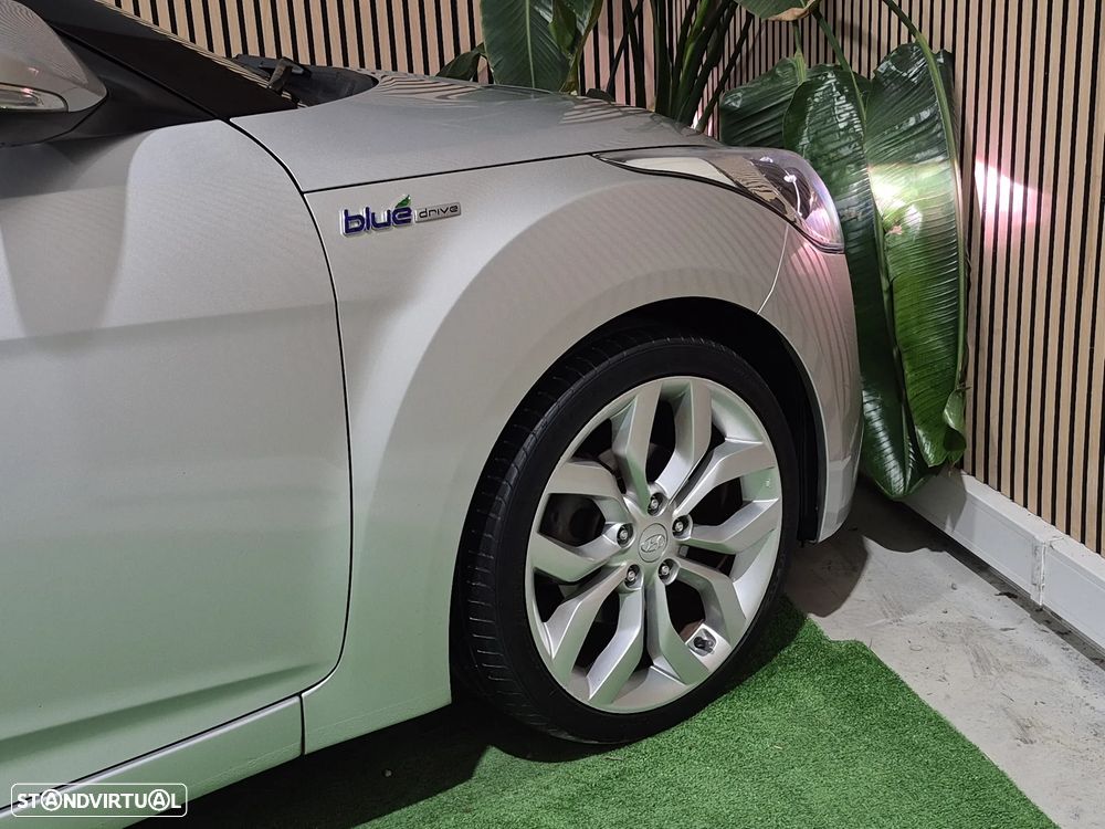 Hyundai Veloster 1.6 GDi Blue Style - 10