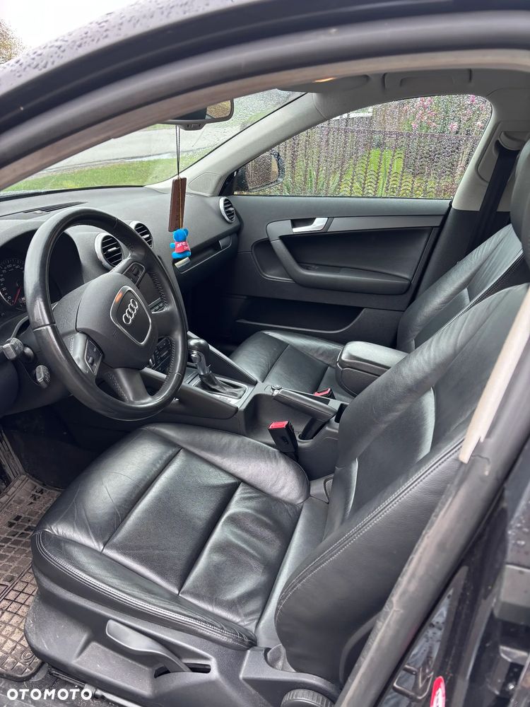 Audi A3 Sportback - 11