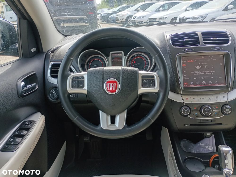 Fiat Freemont 2.0 Multijet 16V DPF Automatik Allrad Lounge - 21