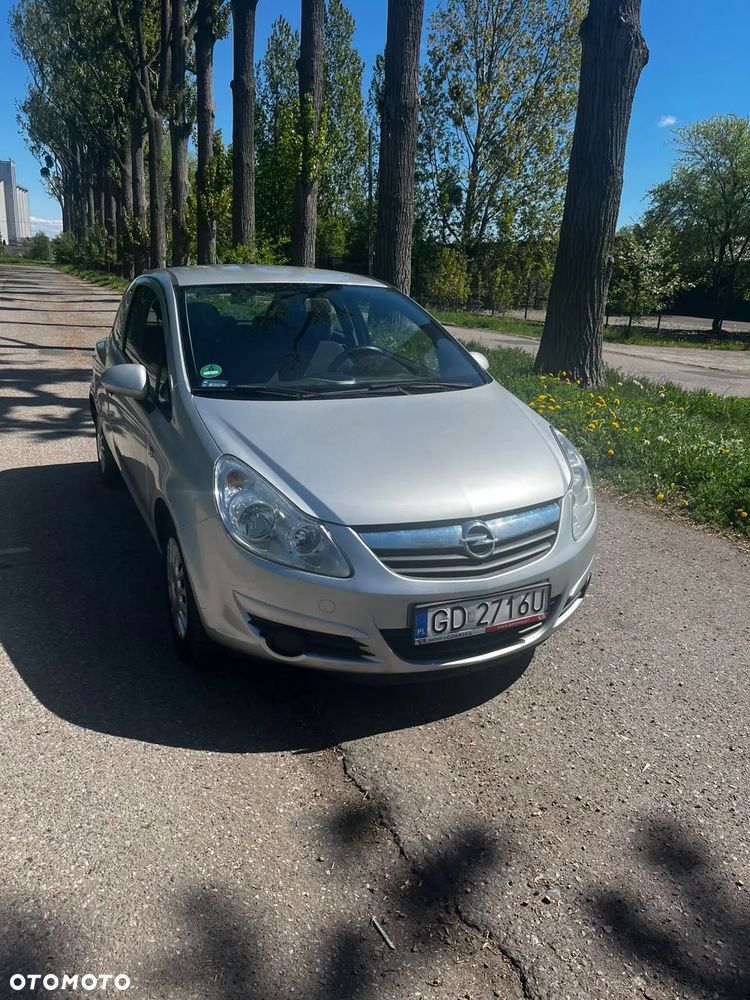Opel Corsa 1.2 16V Cosmo - 1