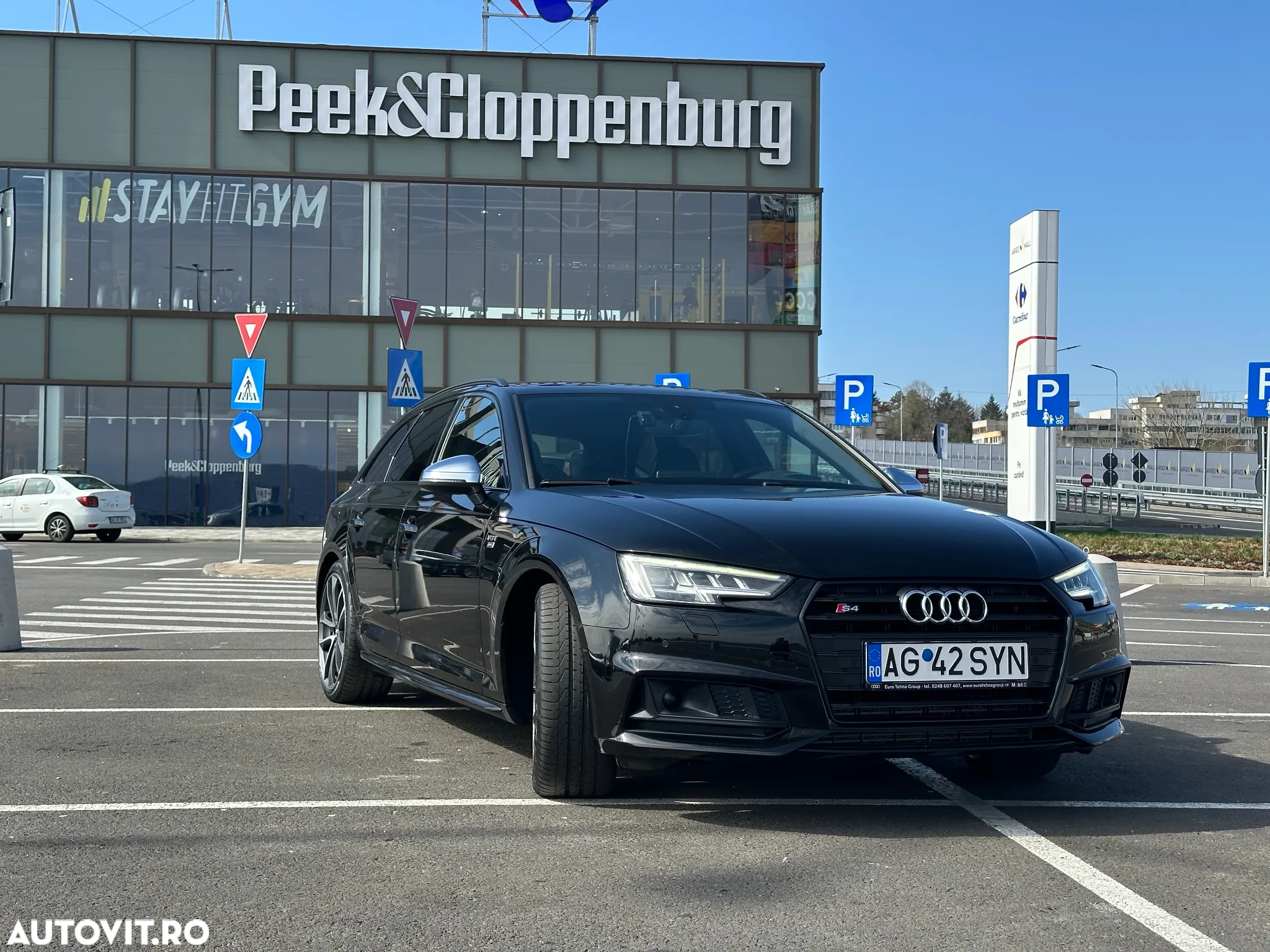 Audi S4 - 4