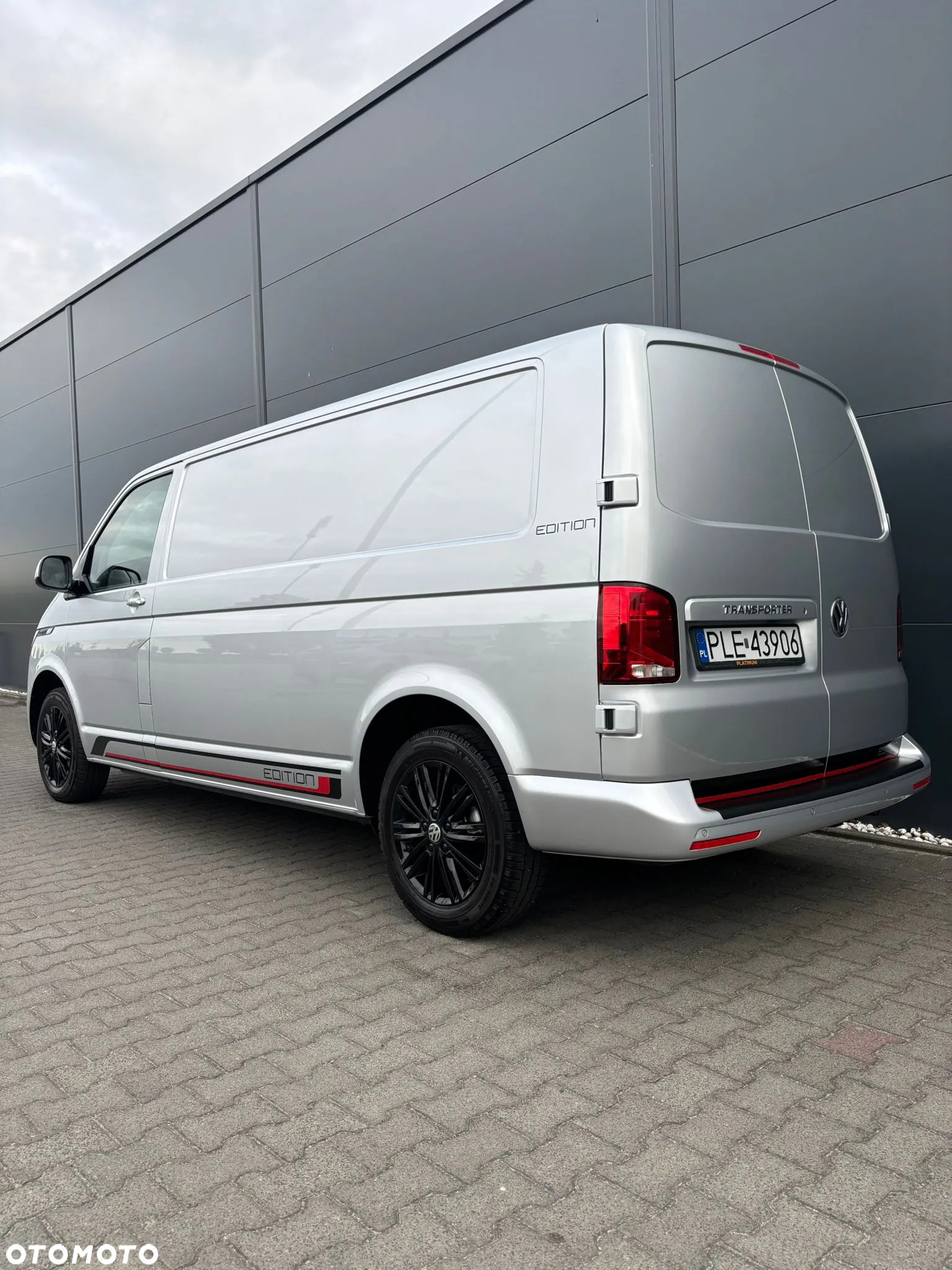 Volkswagen Transporter T6.1 TDI L2 DSG - 3