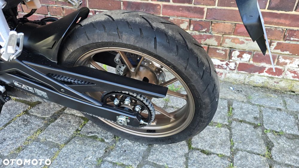 Honda CB - 13