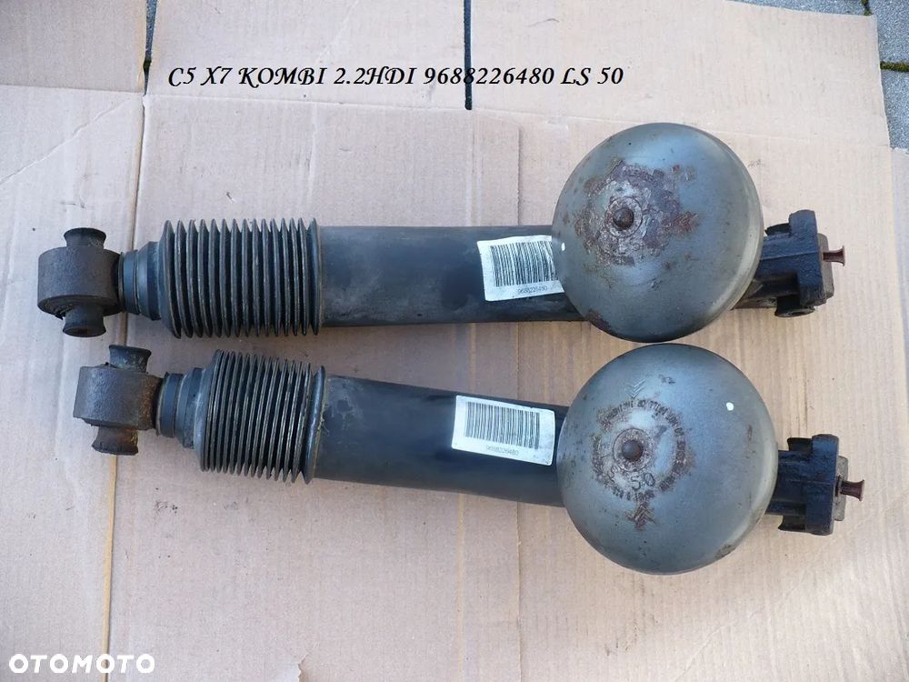 CITROEN C5 III 08-17 SILOWNIKI HYDRAULICZNE TYL - 25