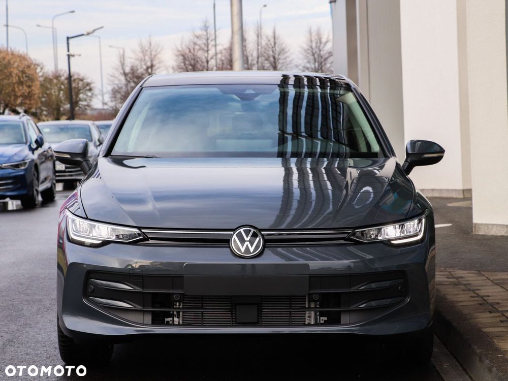 Volkswagen Golf - 5
