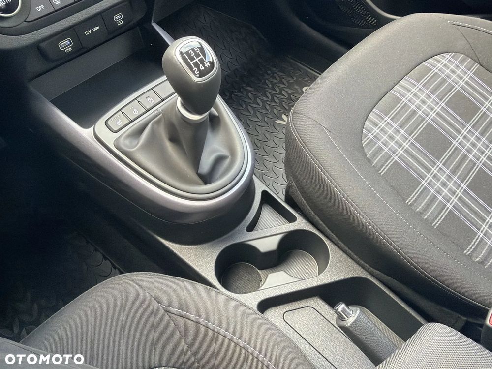 Hyundai i10 1.2 Modern - 16