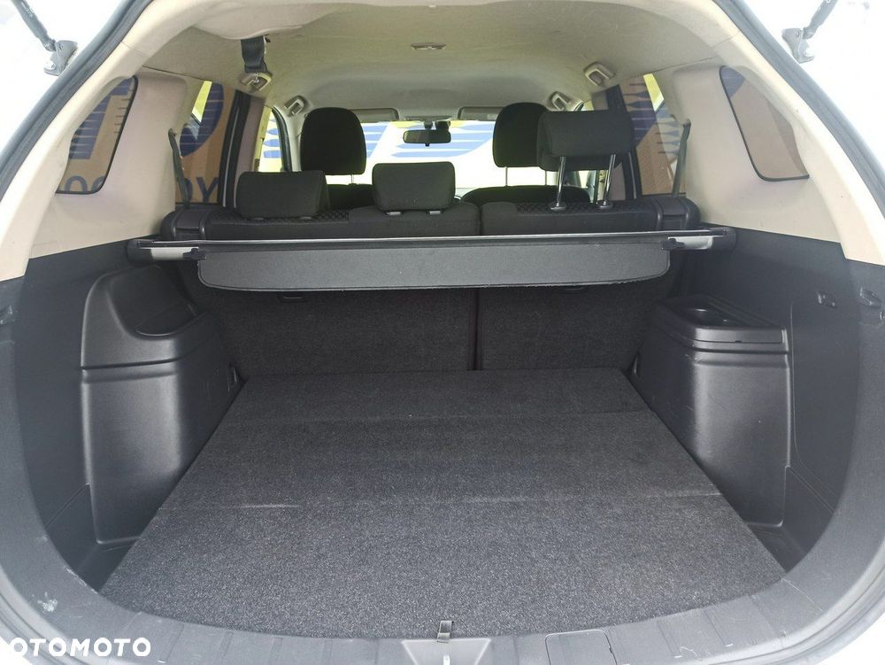 Mitsubishi Outlander 2.0 Intense + 2WD - 9