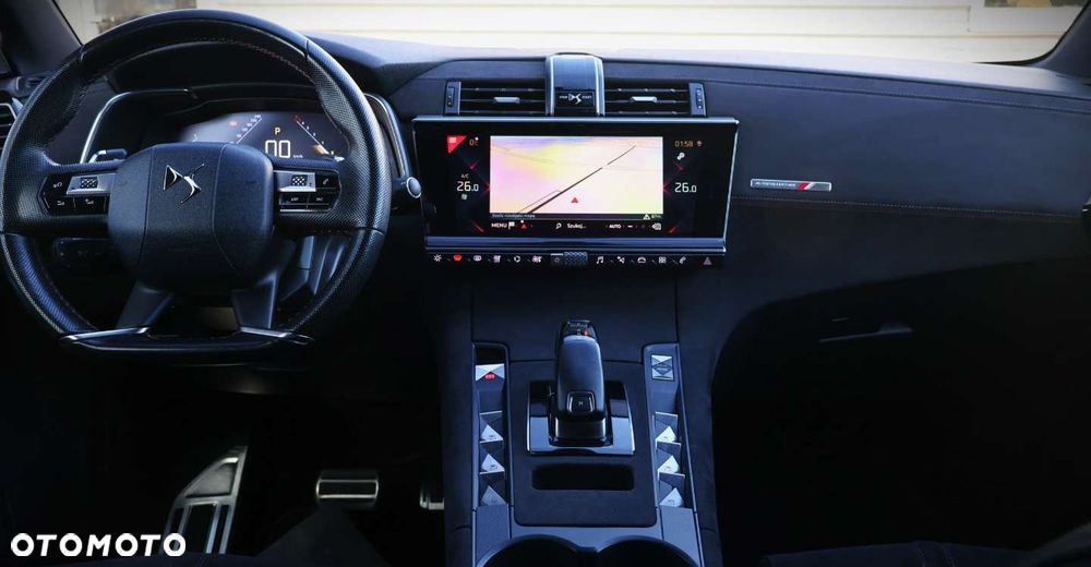 DS Automobiles DS 7 Crossback 2.0 BlueHDi Performance Line + - 13