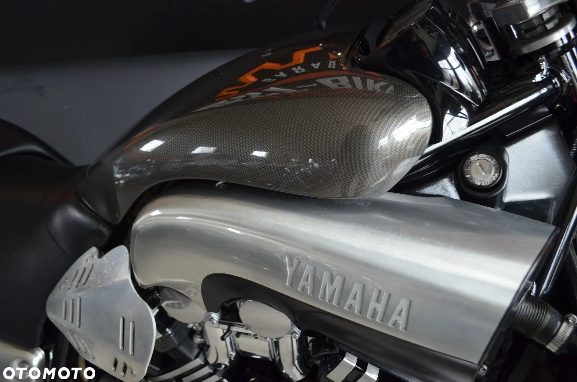 Yamaha V-MAX - 17