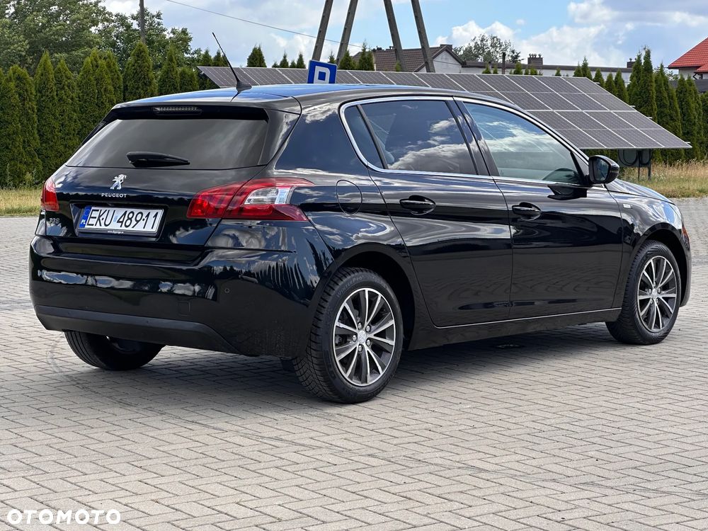Peugeot 308 PureTech 130 Stop & Start Style - 4