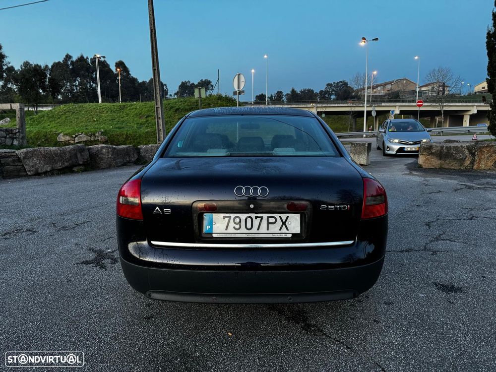 Audi A6 2.5 TDI V6 Tiptronic - 3