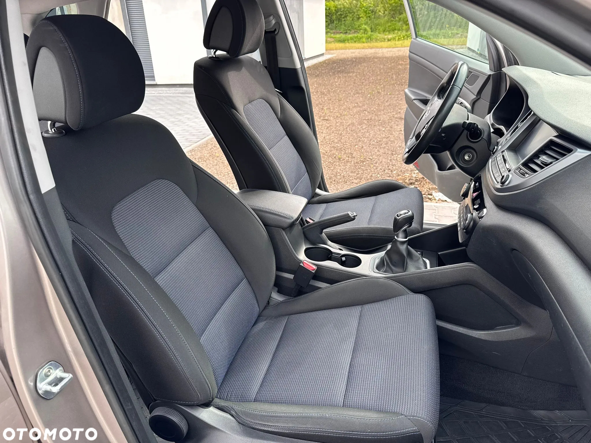 Hyundai Tucson 1.6 GDI BlueDrive Design 2WD - 7