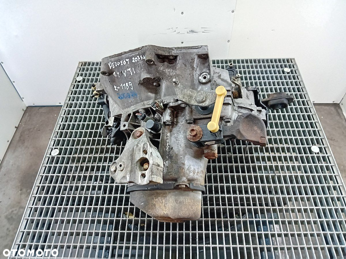 SKRZYNIA BIEGÓW MANUALNA PEUGEOT 207 SW 20CQ74 1.4 VTI - 2