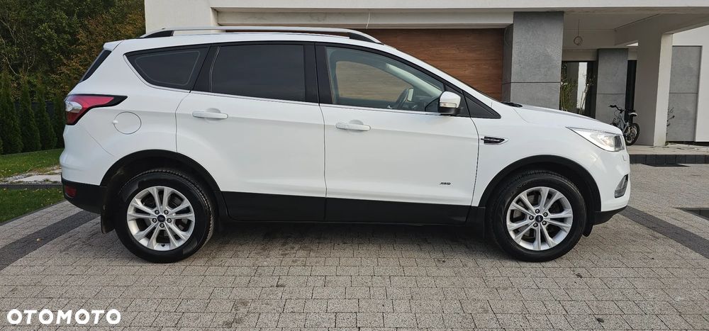 Ford Kuga 2.0 TDCi 4WD Titanium - 26