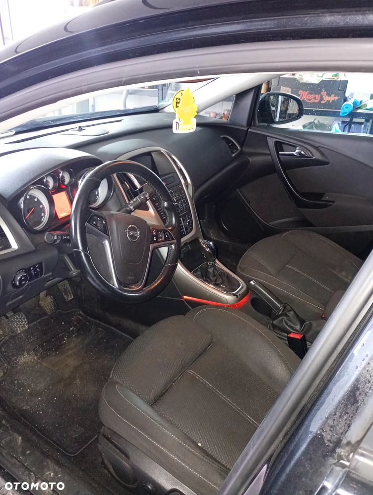 Opel Astra 1.7 CDTI DPF ecoFLEX TourerStart/Stop - 8