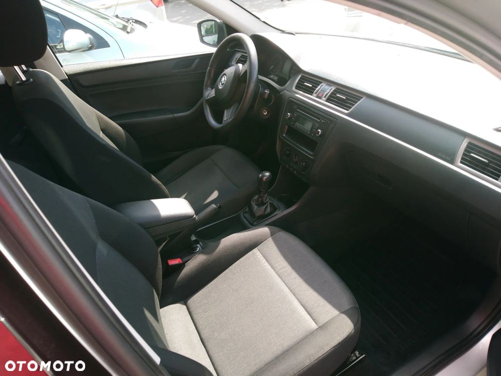 Skoda RAPID 1.6 TDI DPF Active - 19