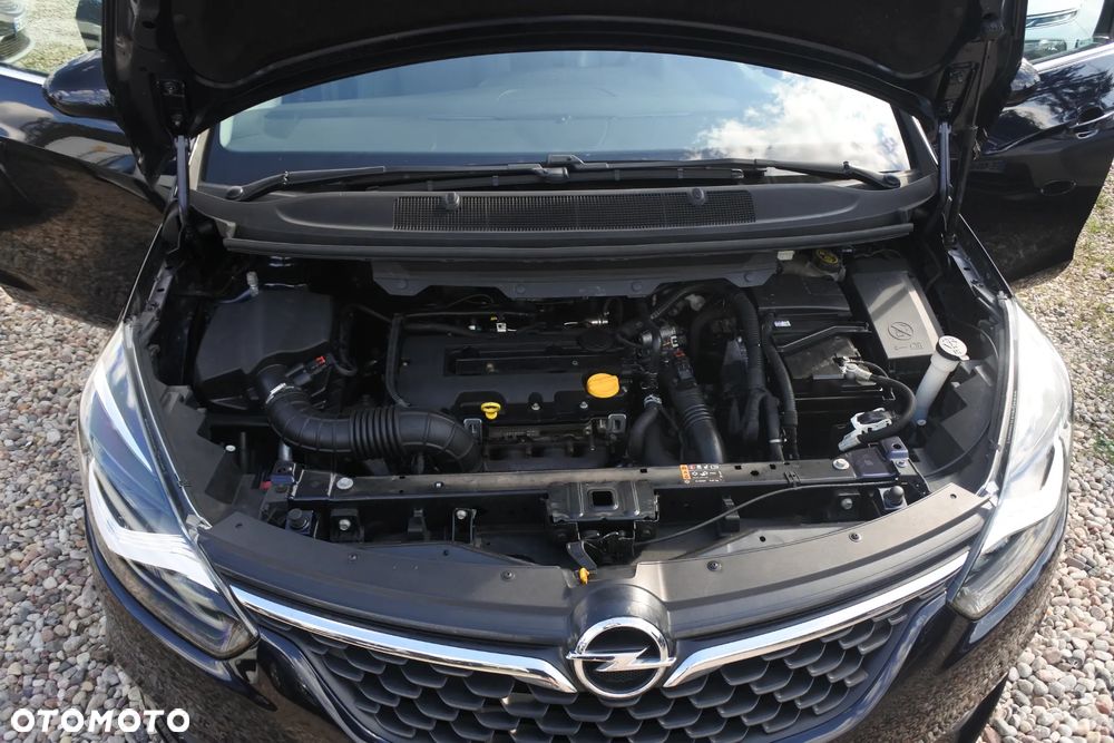 Opel Zafira 1.4 T Cosmo EcoFLEX S&S EU6 - 36
