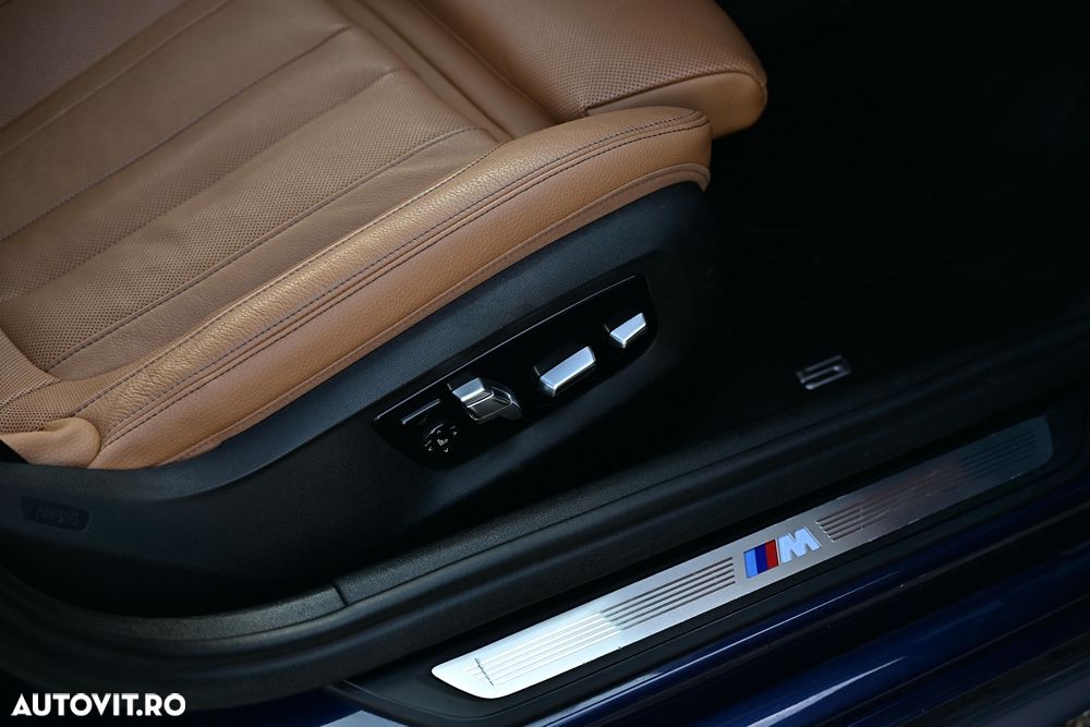 BMW Seria 5 530i xDrive AT - 34