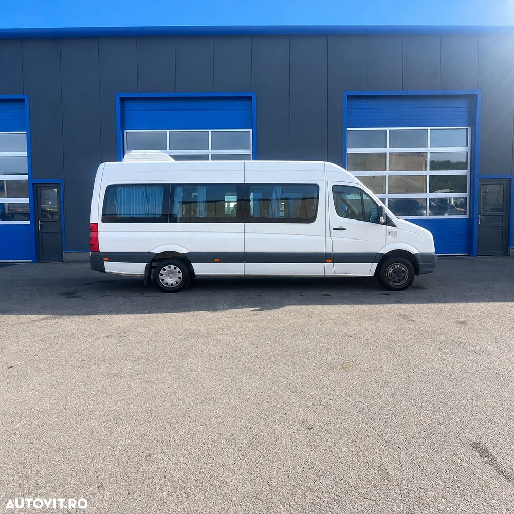 Volkswagen Crafter 2.5 TDI 100 kW Euro 4 / 17 locuri / Aer condiționat / Sirocco / Cutie manuală - 9