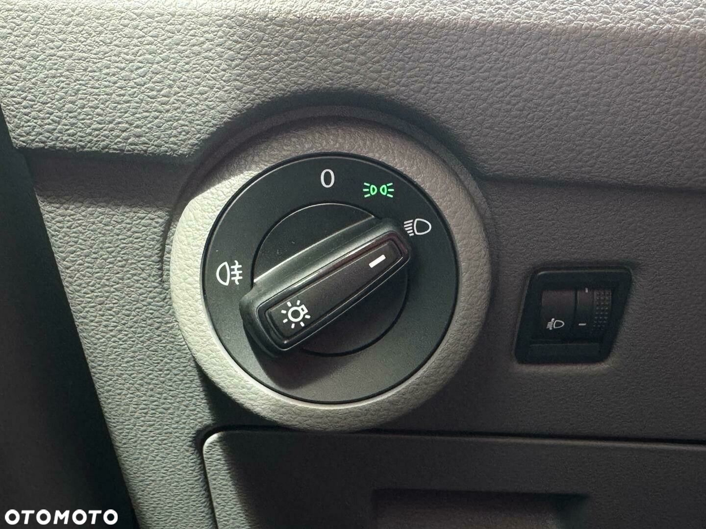 Volkswagen Transporter - 12