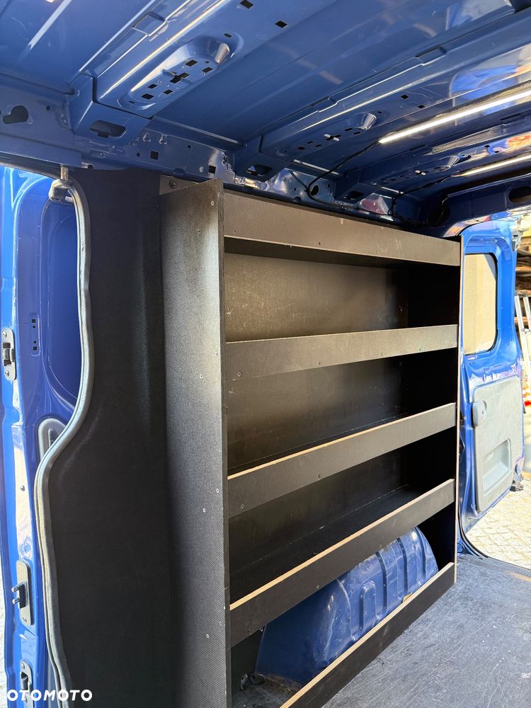 Renault Trafic - 29