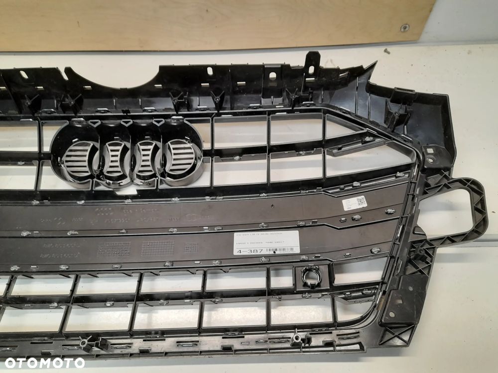 AUDI A4 B9 LIFT 19r- pod radar atrapa chłodnicy grill 8W0853651DF - 10