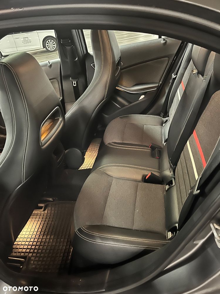 Mercedes-Benz Klasa A 180 CDI AMG Line - 9