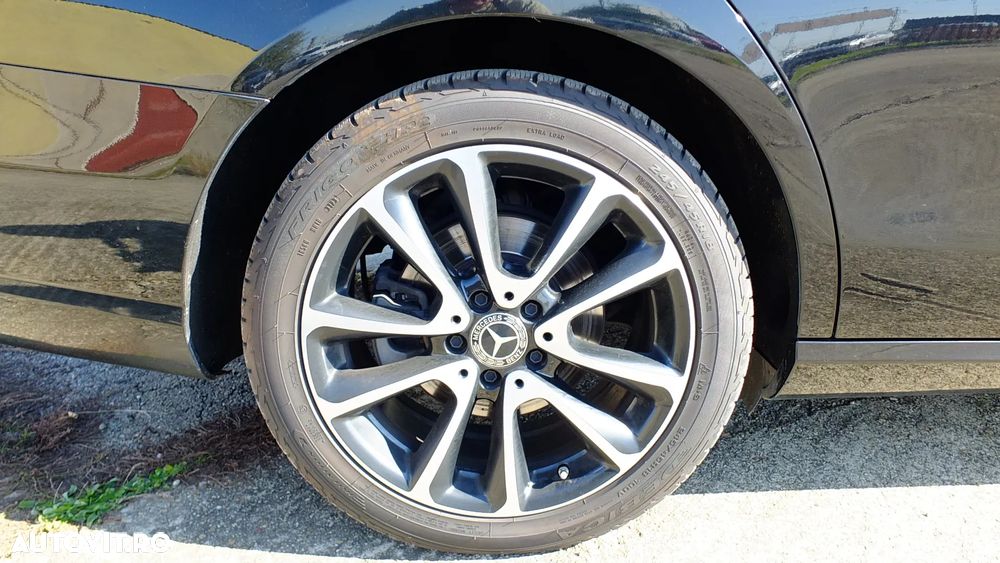 Mercedes-Benz E 220 d 9G-TRONIC Sportstyle Edition - 34