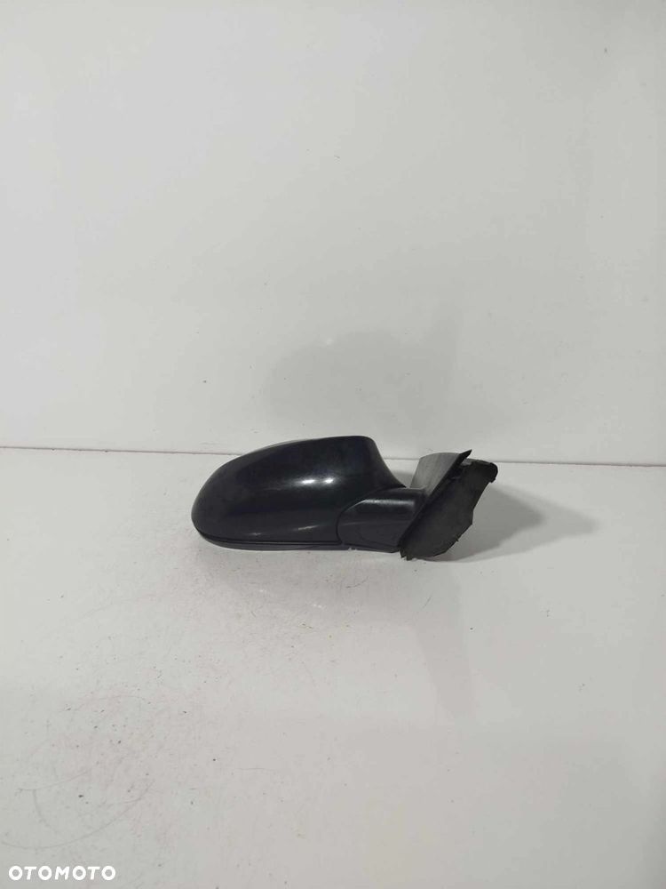 LUSTERKO PRAWE BMW 1 E87 E81 E82 E87 E88 04-11 475/9 - 5