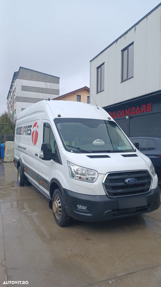 Ford Transit - 1