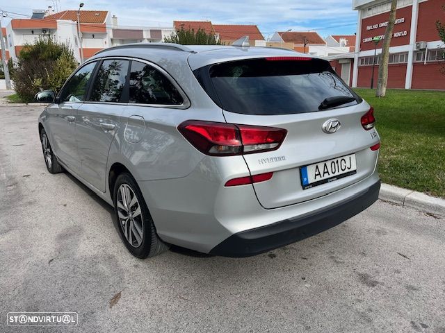 Hyundai i30 CW - 4