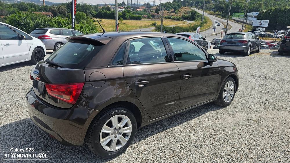 Audi A1 Sportback 1.6 TDI Attraction - 16