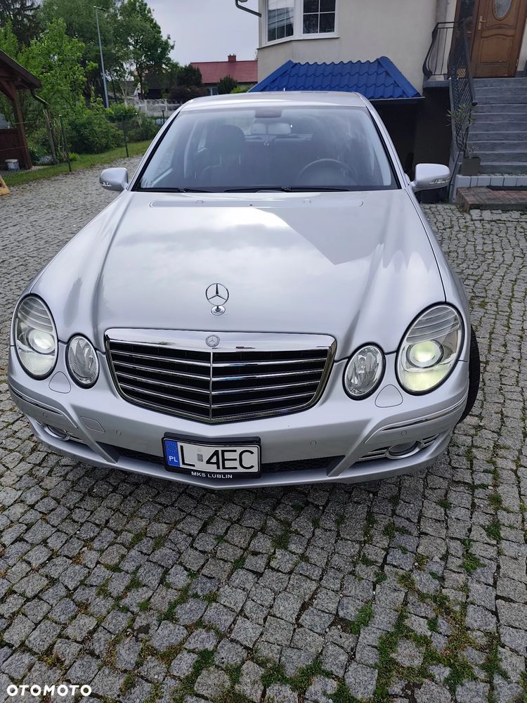 Mercedes-Benz Klasa E 280 4Matic Automatik Avantgarde - 2