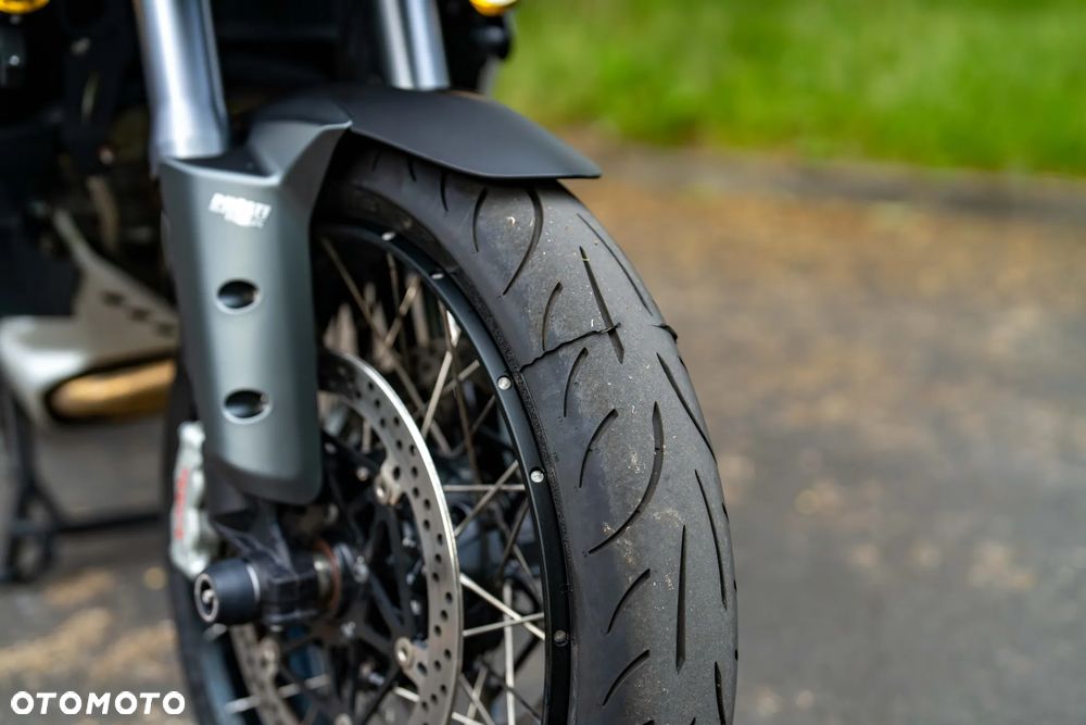 Ducati Multistrada - 22