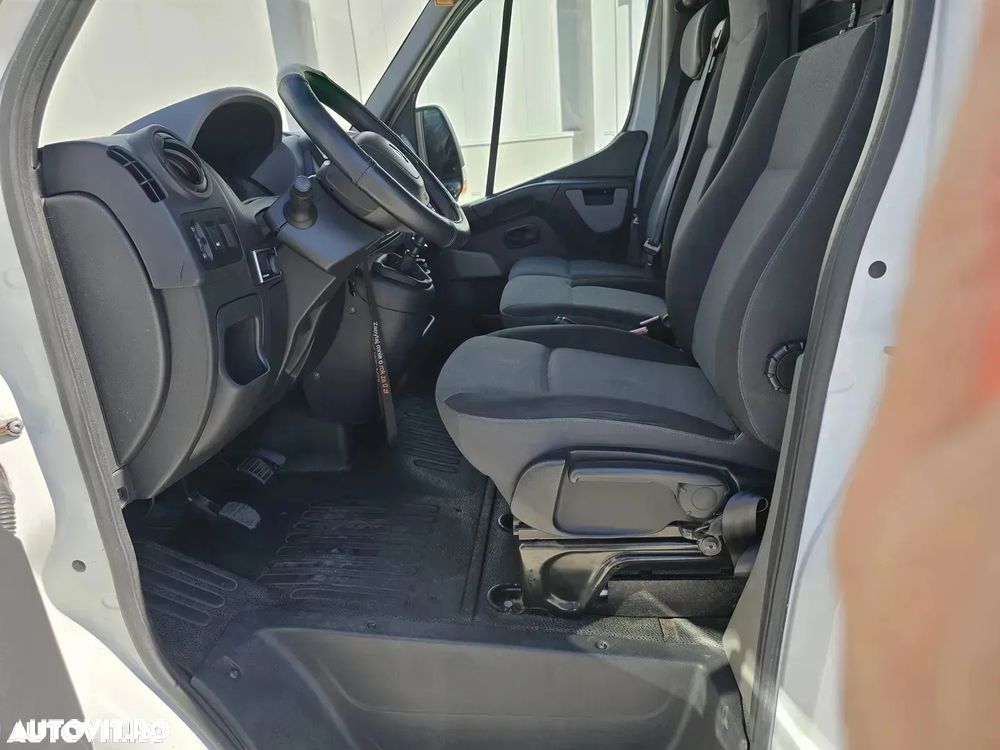 Renault Master - 17