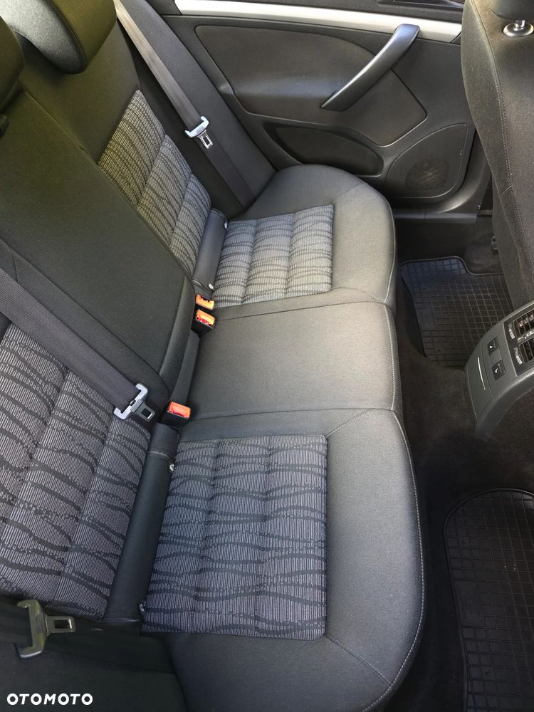 Skoda Octavia 1.6 Elegance - 28