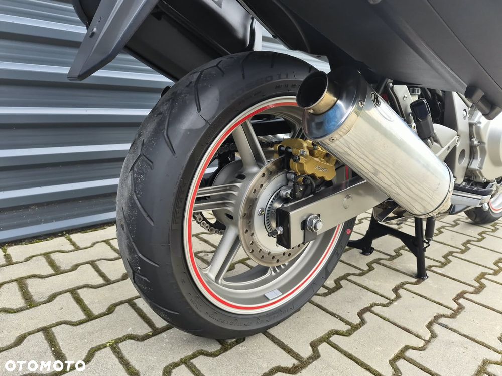 Honda CBF - 12