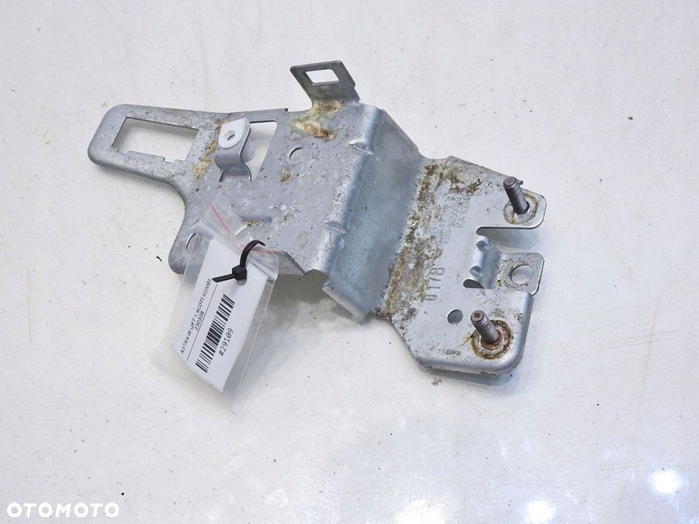 UCHWYT MOCOWANIE TUNELU OPEL ASTRA III H 13267200 - 5