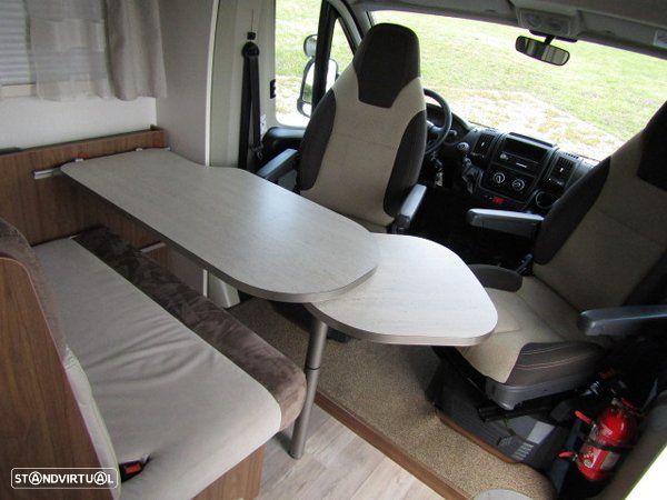 Pilote Essential P650 Cama Central - 18