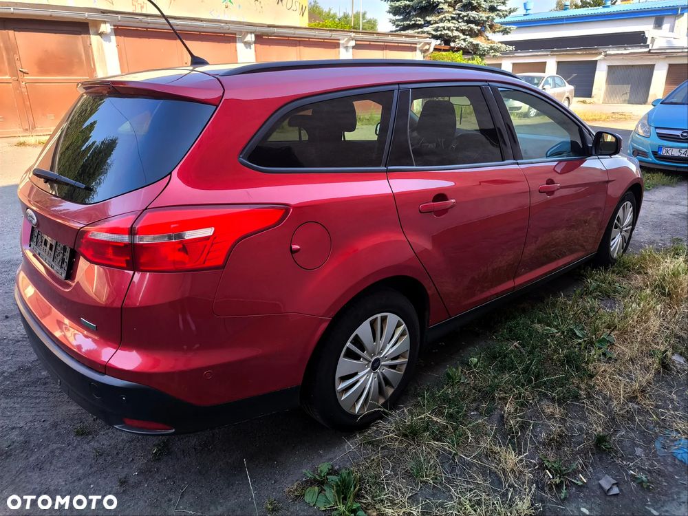 Ford Focus 1.0 EcoBoost Edition - 4