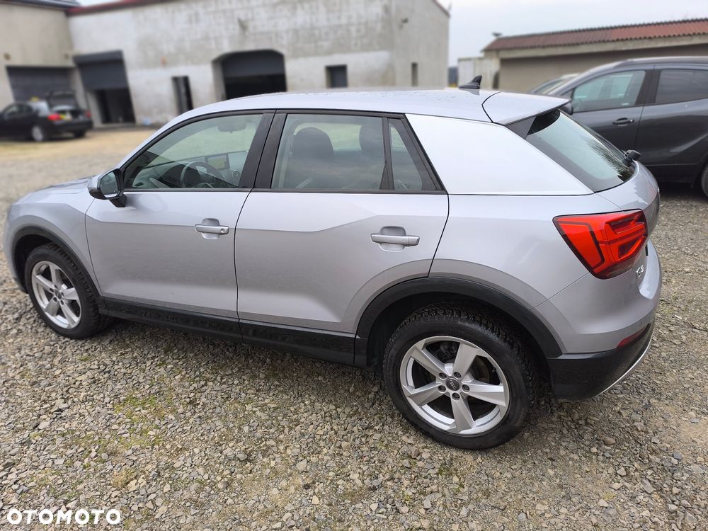 Audi Q2 30 TDI S tronic - 12