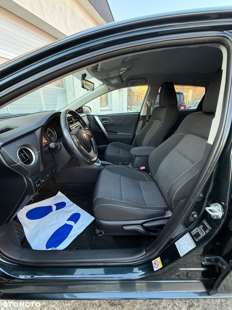 Toyota Auris - 8