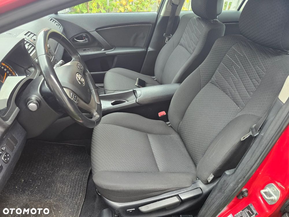 Toyota Avensis 1.8 Multidrive S Executive - 23