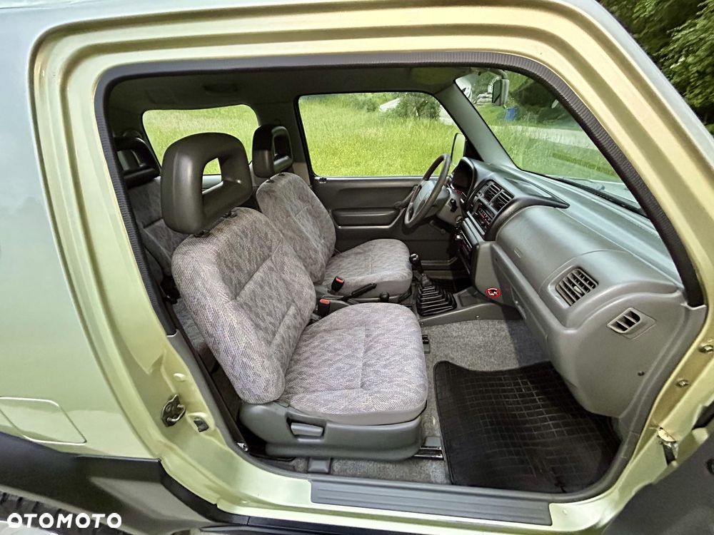 Suzuki Jimny 1.3 JLX - 25