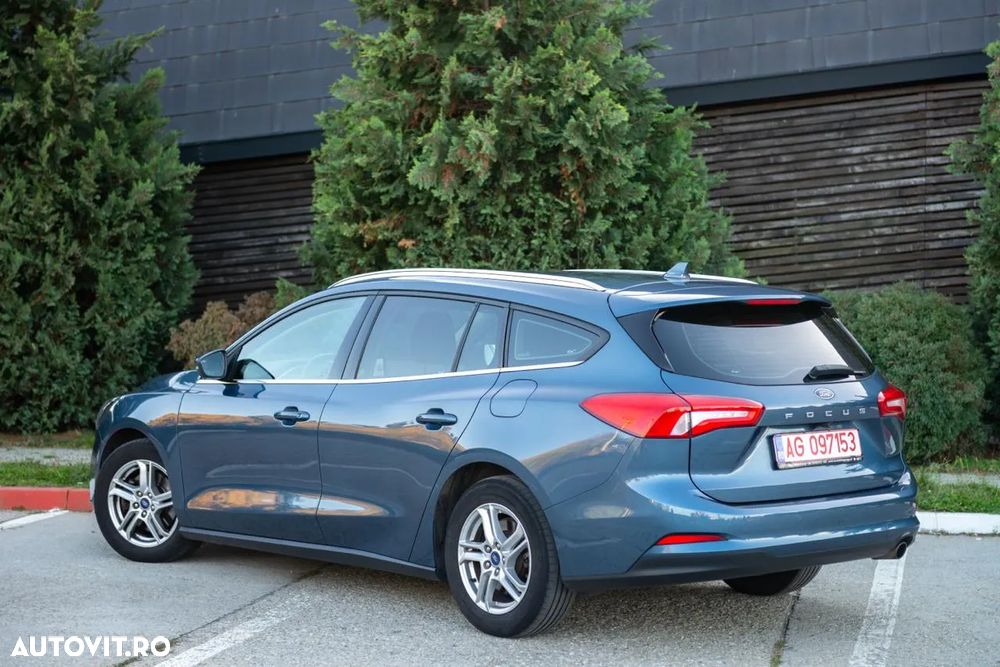 Ford Focus - 4