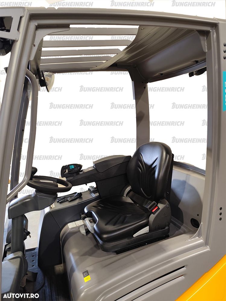 Jungheinrich EFG 320 - 4