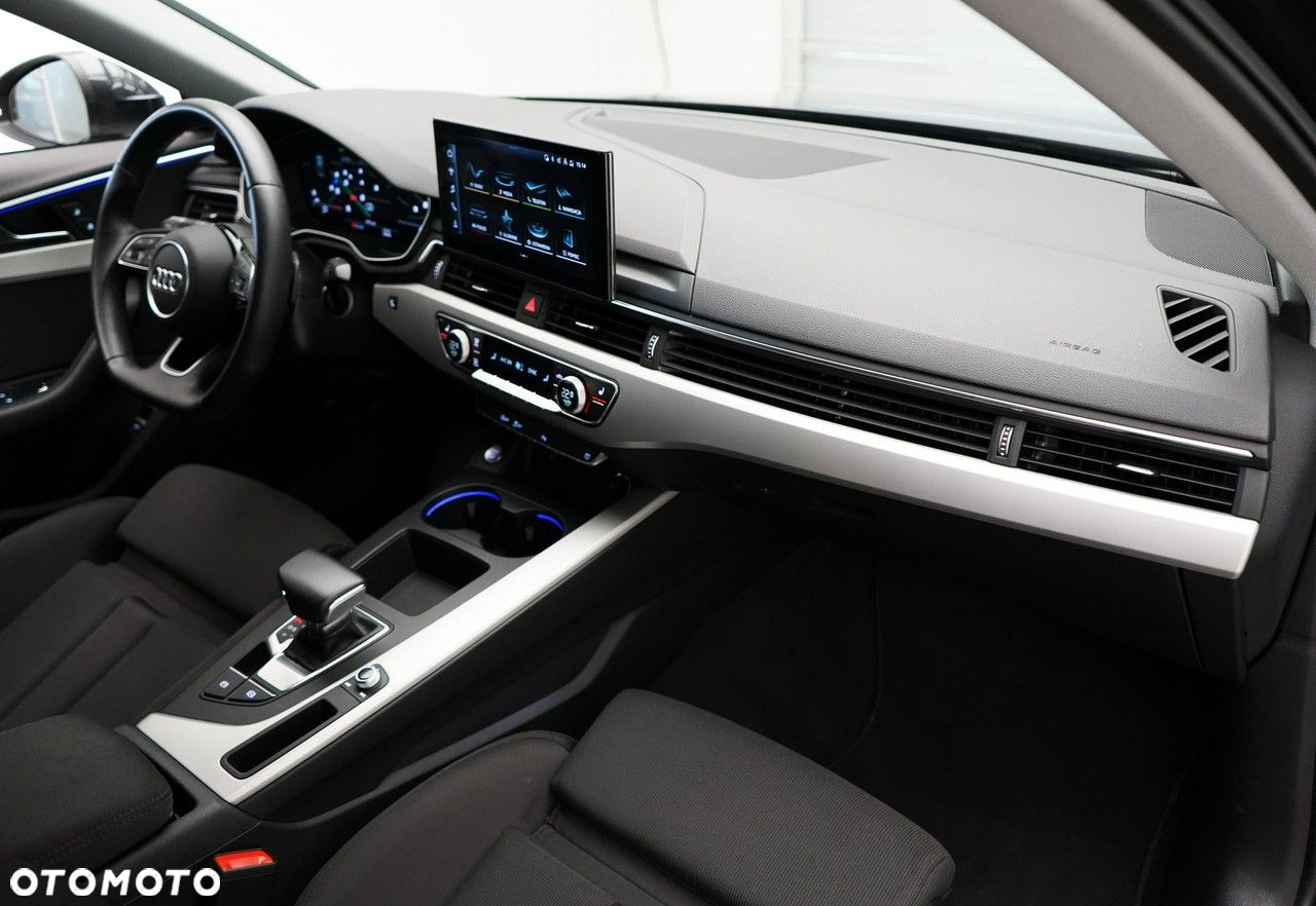 Audi A4 - 16